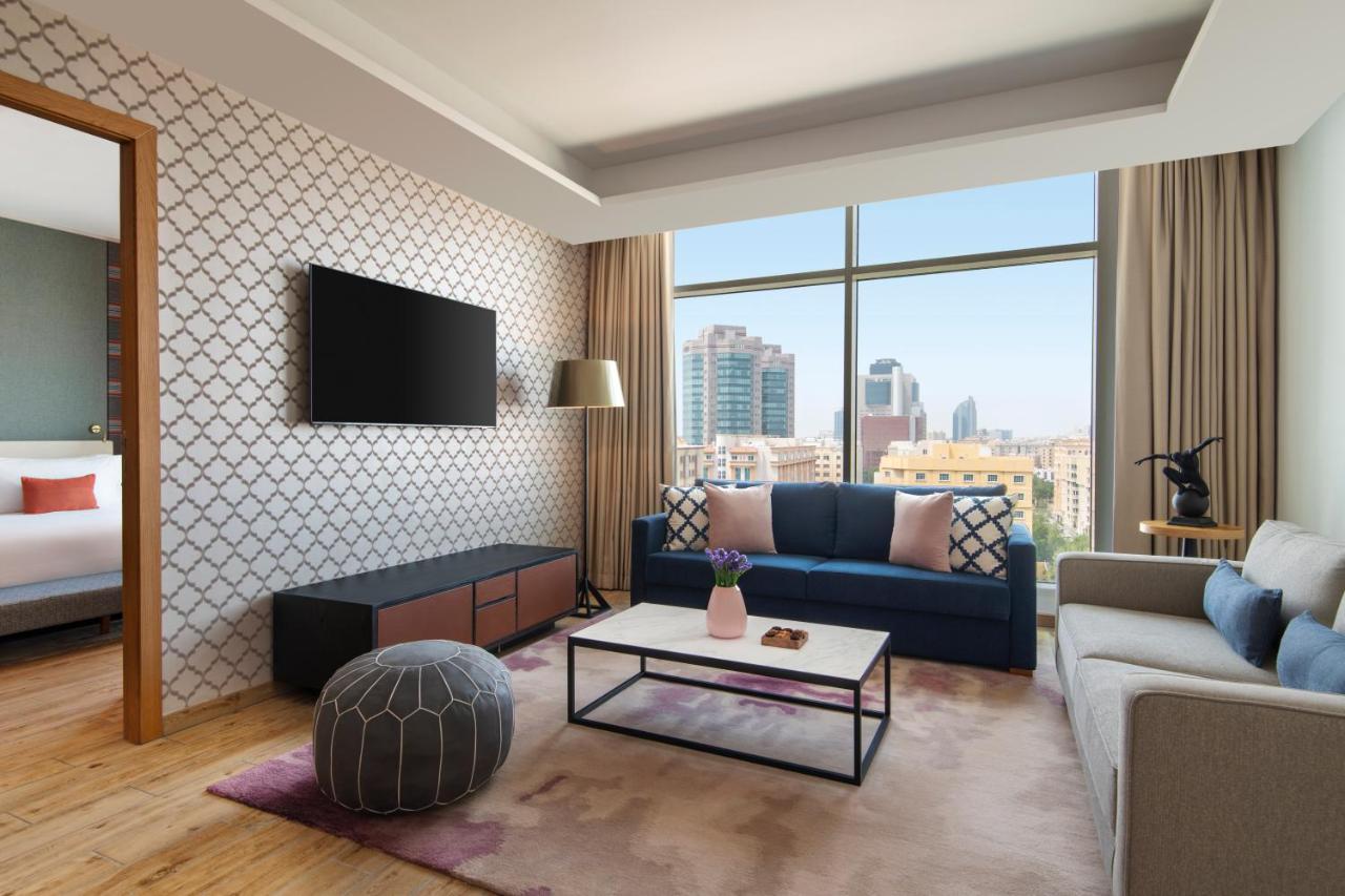 Abesq Doha Hotel And Residences, An Ihg Hotel Kültér fotó Suite at the hotel