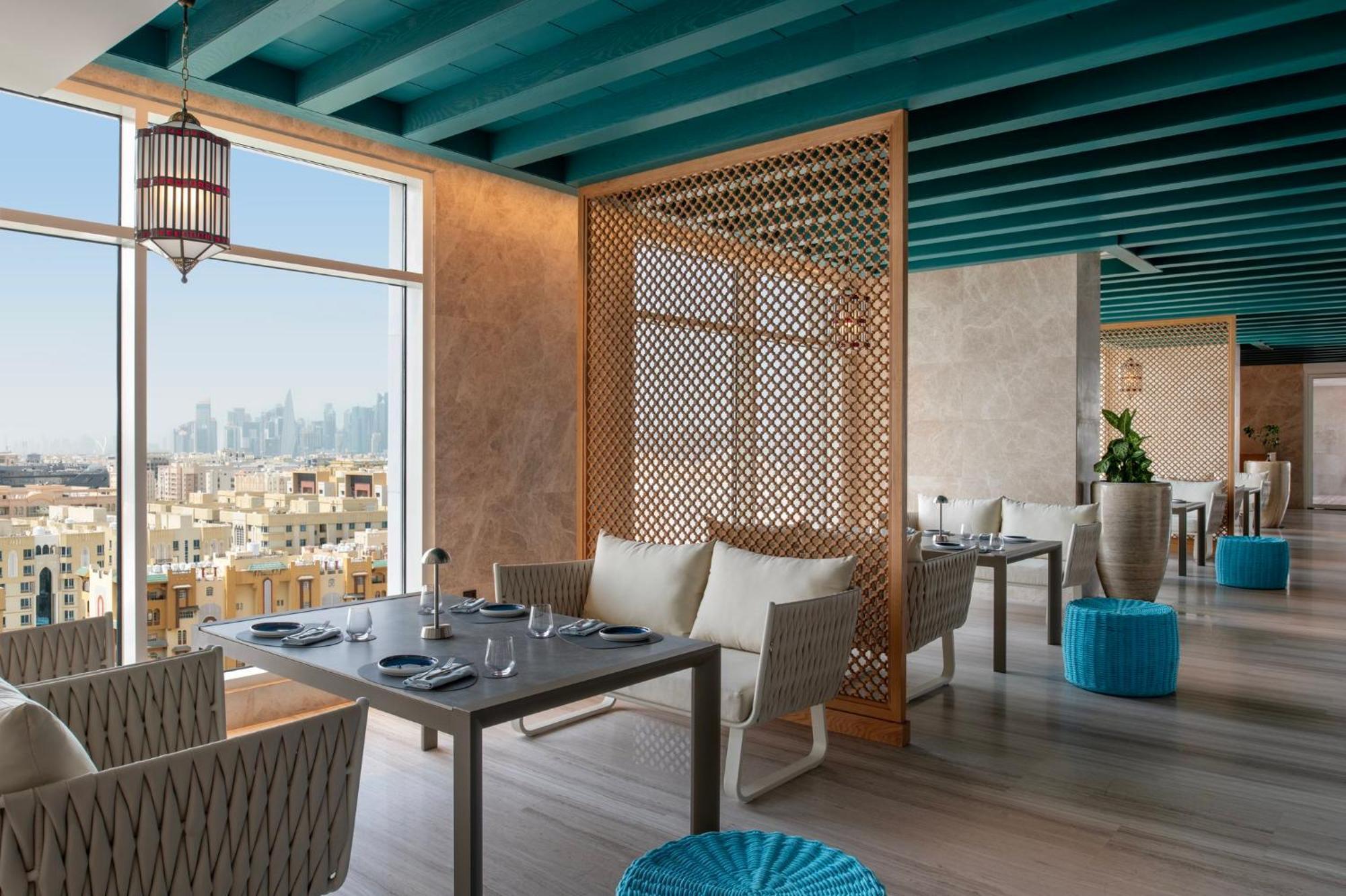 Abesq Doha Hotel And Residences, An Ihg Hotel Kültér fotó The View