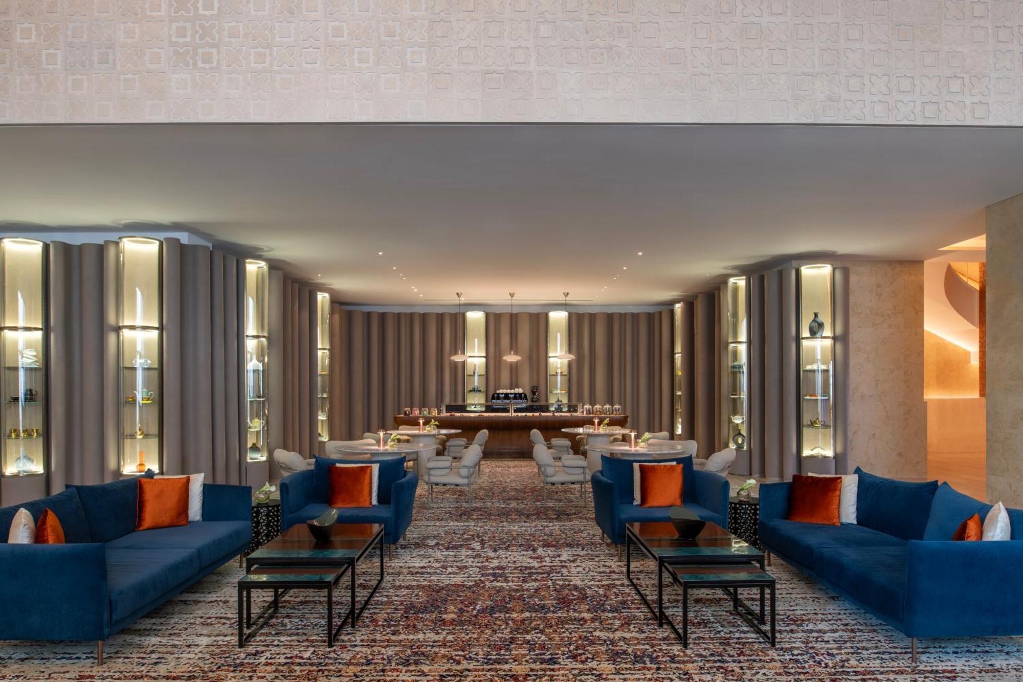 Abesq Doha Hotel And Residences, An Ihg Hotel Kültér fotó The Lounge at the InterContinental London The O2